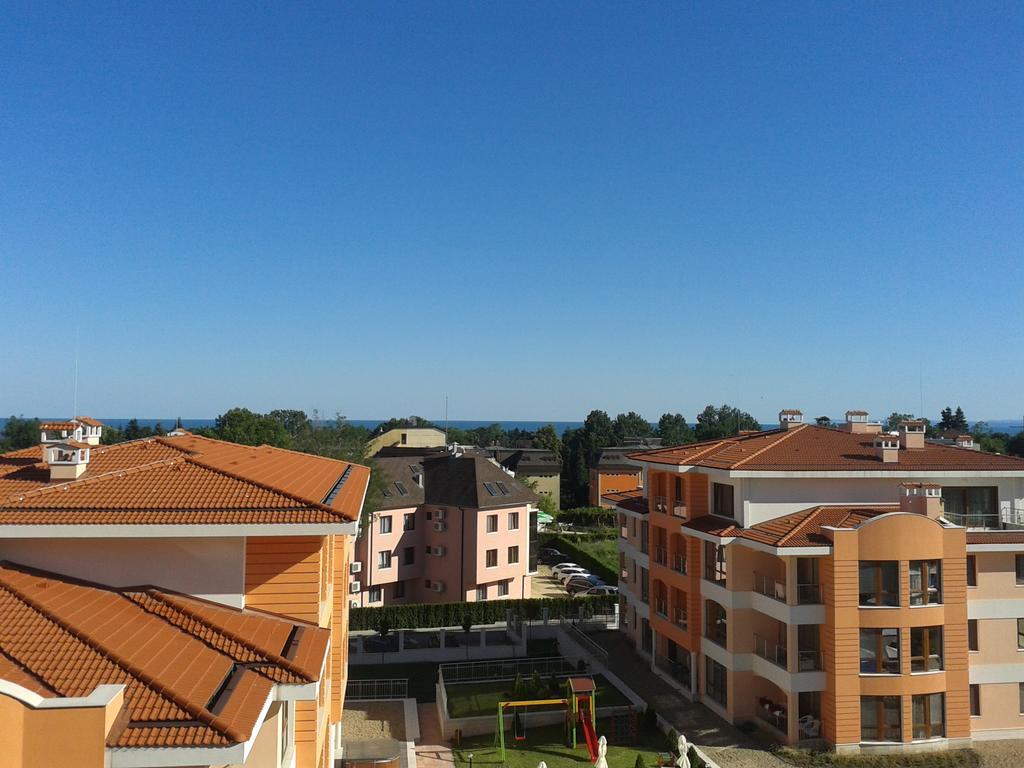 Apartment In St. Constantine And Helena Saints Constantine and Helena Esterno foto